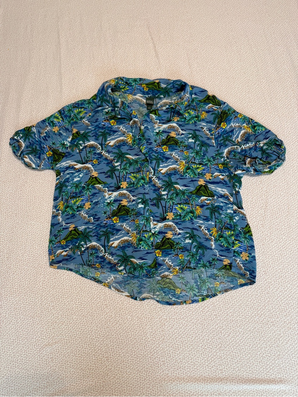 Wild fable Hawaiian shirt